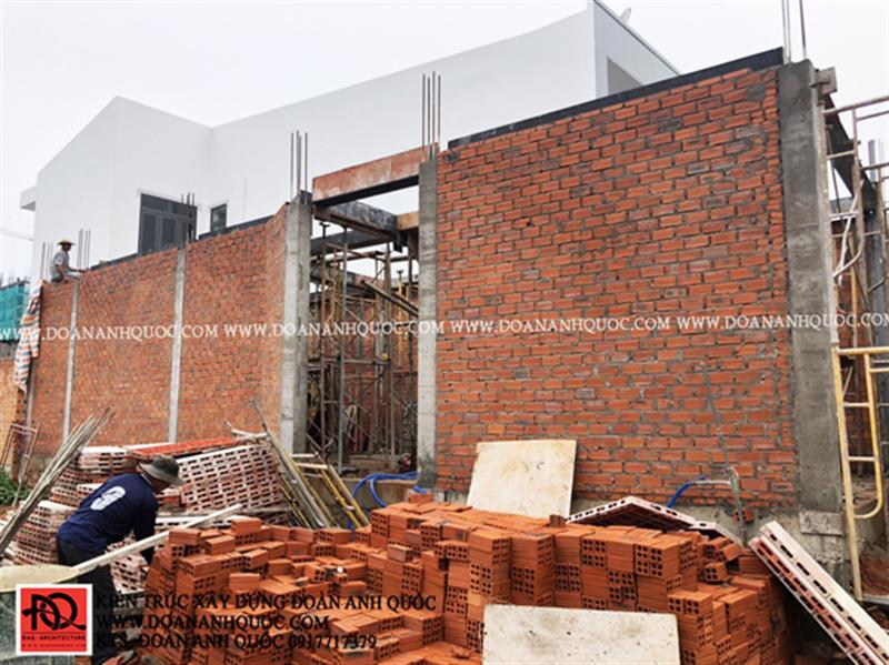 Thiết kế nhà Phan Thiết, Xây nhà trọn gói Phan Thiết, Thi công nhà trọn gói Phan Thiết, Thiết kế Thi công nội thất Phan Thiết Bình Thuận, Công ty Xây dựng Bình Thuận, Thiết kế nhà Bình Thuận, Xây nhà trọn gói Bình Thuận. Cập nhật hình ảnh thi công xây dựng trọn gói nhà ở Tôn Đức Thắng-Phan Thiết