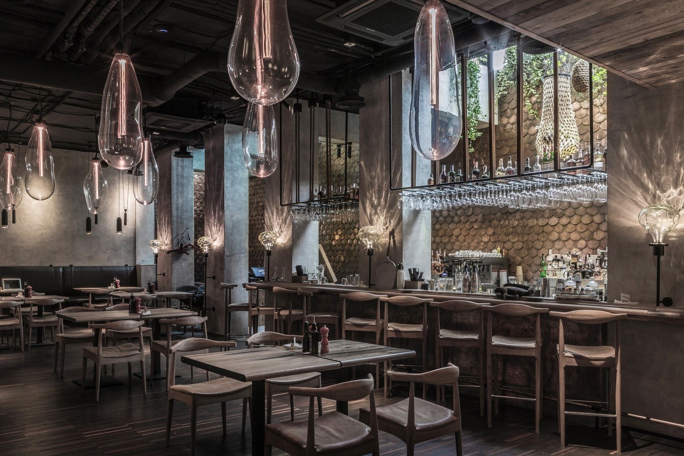 Công ty TNHH Kiến trúc Xây dựng Đoàn Anh Quốc - THIẾT KẾ NHÀ HÀNG CÁ KIỂU Ý, SỰ BỨT PHÁ CỦA NHỮNG Ý TƯỞNG MỚI